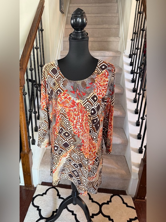 Max & Rina Tops - Abstract Geo-Print Tunic Top